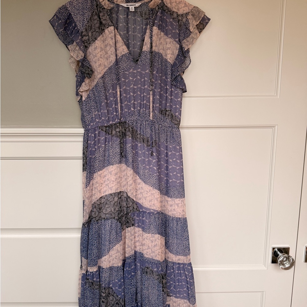 Elegant Blue and Pink Patterned Dress
